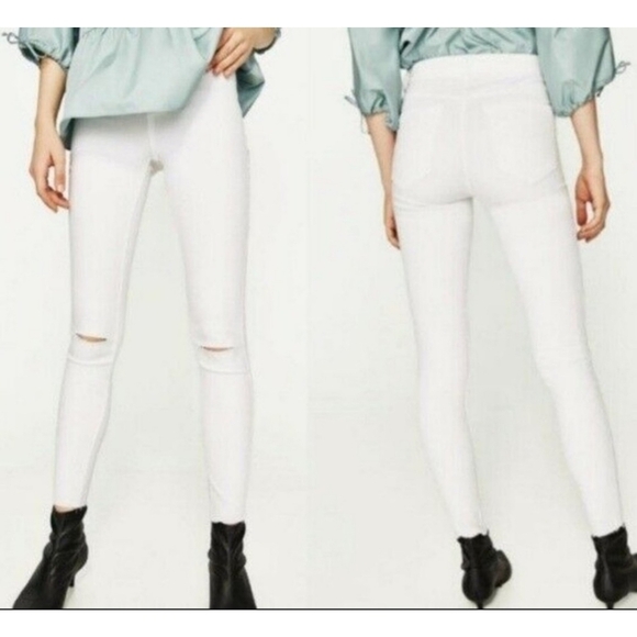 Zara Denim - ZARA Basic  white distressed raw hem jeans White Size 2
